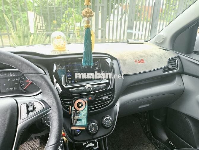 VinFast Fadil Plus 2021 Trắng 100.000 km