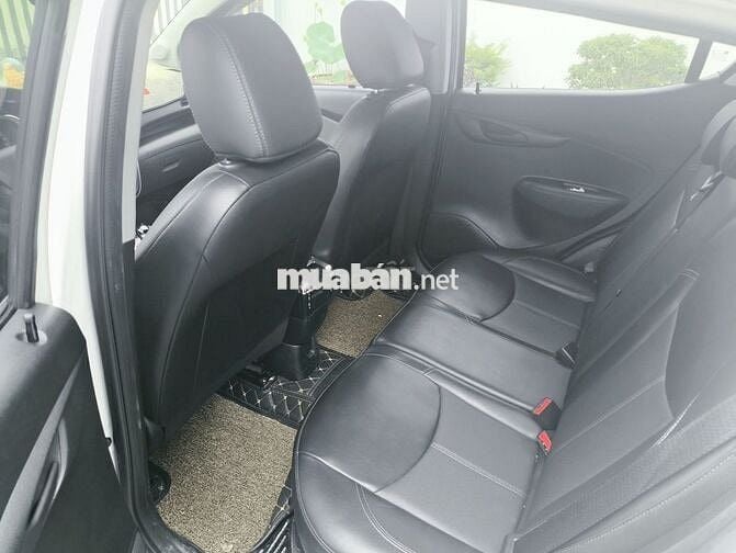 VinFast Fadil Plus 2021 Trắng 100.000 km