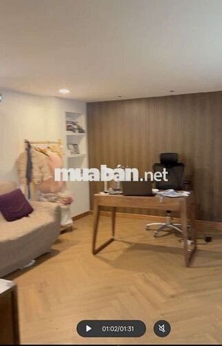Cho thuê nhà nguyên Căn- Nguyễn Trai, ,P3,Q5 4x20 3.5 tấm 5 phòng