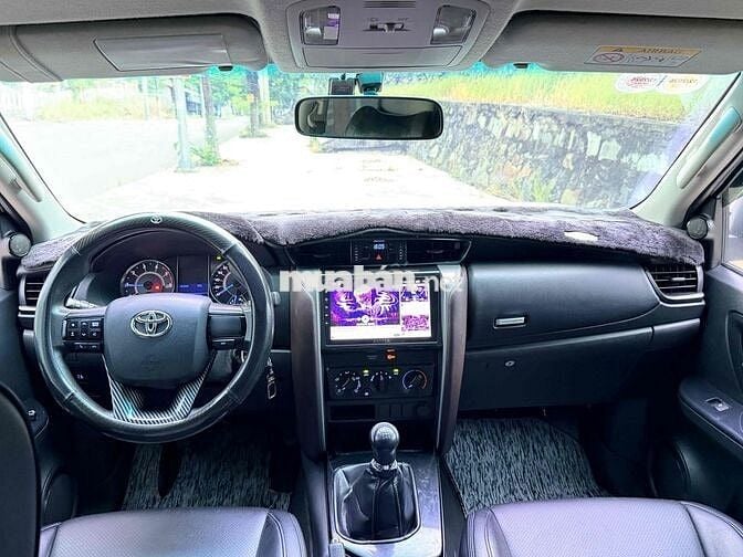 Toyota Fortuner 2017 Trắng