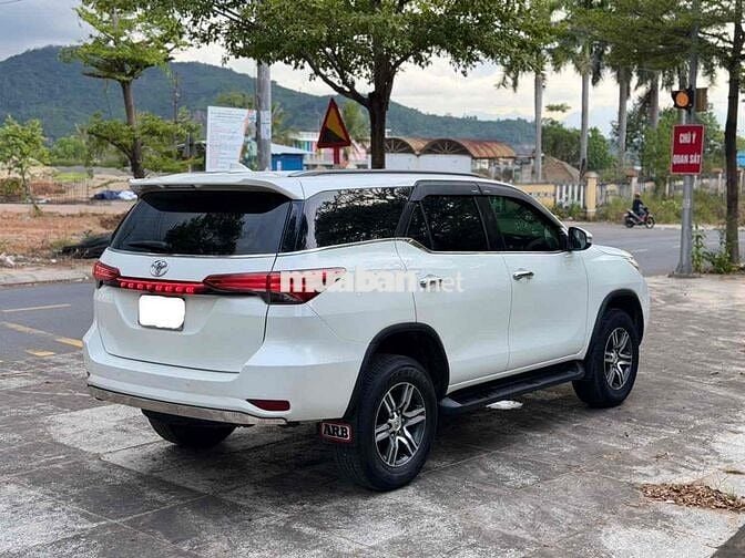 Toyota Fortuner 2017 Trắng