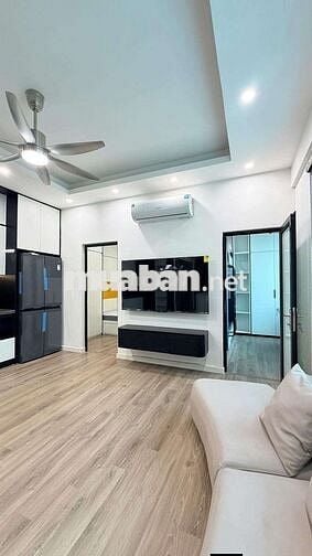 NO3 Trần Quý Kiên, TT Cầu Giấy, đi lại thuận tiện, full đồ, ở luôn, 