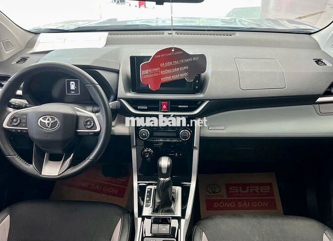 Toyota Veloz Cross Top 2023 giá thương lượng