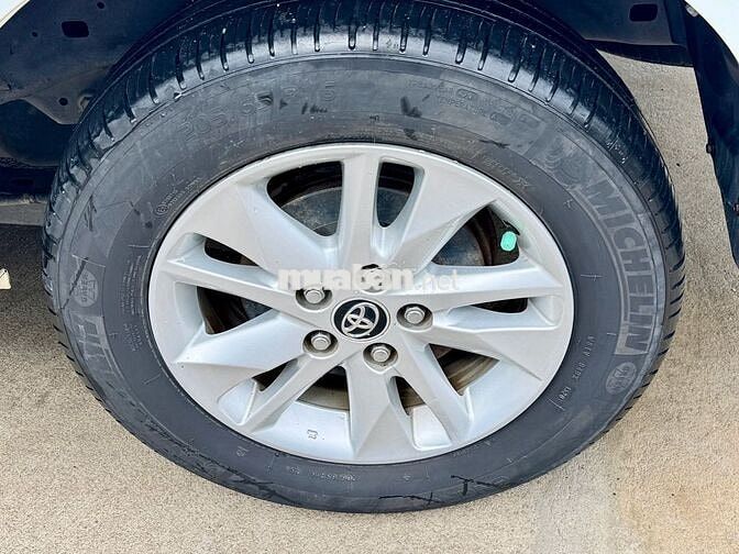 Toyota Innova 2.0G AT 2018 Trắng 7 chỗ 91.000 km