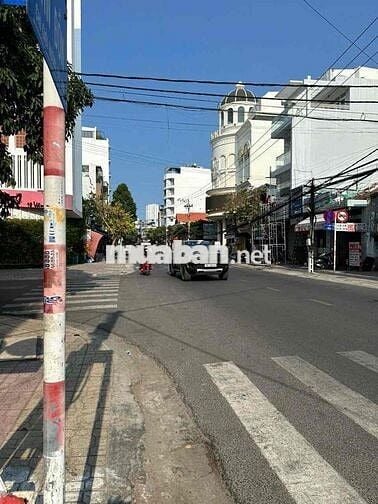 Cho Thuê Nhà Mặt Tiền Vân Đồn Phước Hoà Nha Trang Trục Kinh Doanh