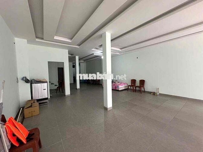 Cho Thuê Nhà Mặt Tiền Vân Đồn Phước Hoà Nha Trang Trục Kinh Doanh