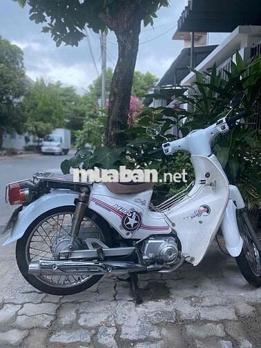 Xe máy Cub Trắng 50cc