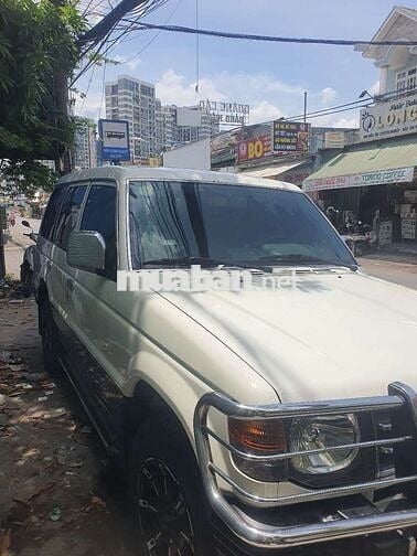 Mitsubishi Pajero V31 2000 2.4 2 cầu Trắng 15 vạn