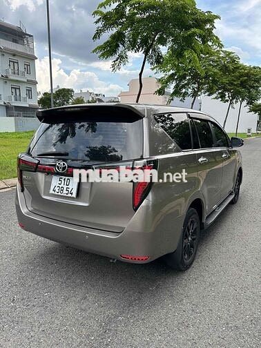 Toyota Innova 2.0 Bản E 2017 số sàn. Xe rất đẹp.