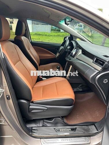 Toyota Innova 2.0 Bản E 2017 số sàn. Xe rất đẹp.