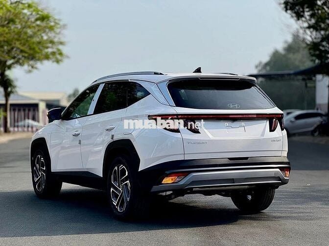 Hyundai Tucson 1.6 Turbo ưu đãi lên đến 71tr