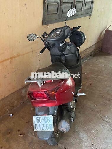 Honda Lead 2010 màu Đỏ