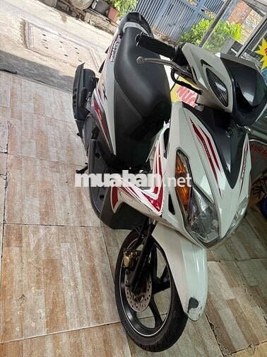 Yamaha Luvias GTX 2014 Trắng