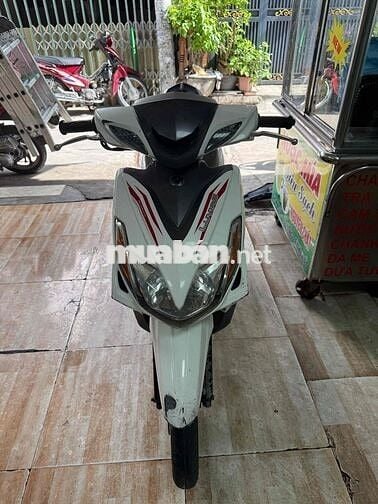 Yamaha Luvias GTX 2014 Trắng