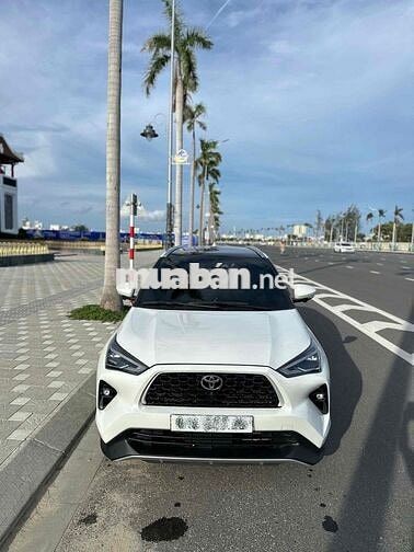Toyota Yaris Cross HEV 2023 Trắng Hybrid