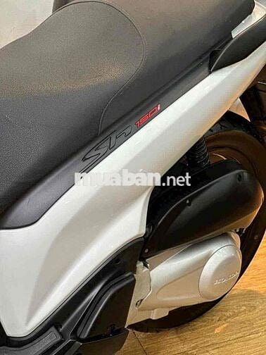 SH 150i nhập Ý 2007 lên áo Sh Ý 2011 (có góp 50%)
