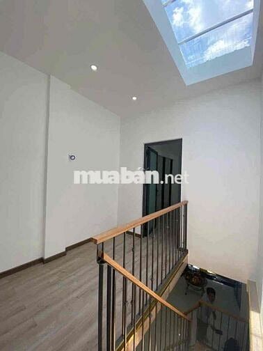 🏡SIÊU PHẨM GẦN NGUYỄN TRÃI Q5 – NHÀ ĐẸP Ở NGAY – FULL NỘI THẤT