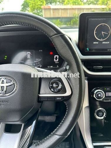 Toyota Veloz 2024 Xám 6 vạn