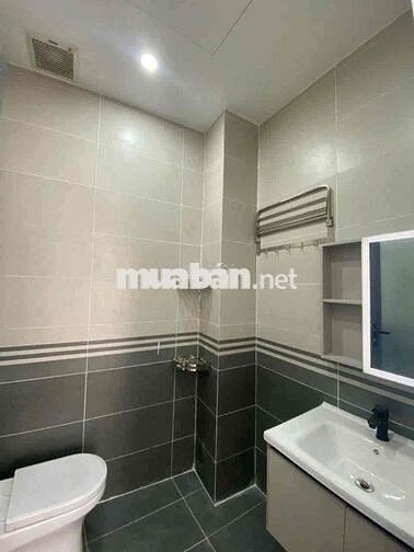 🏡SIÊU PHẨM GẦN NGUYỄN TRÃI Q5 – NHÀ ĐẸP Ở NGAY – FULL NỘI THẤT