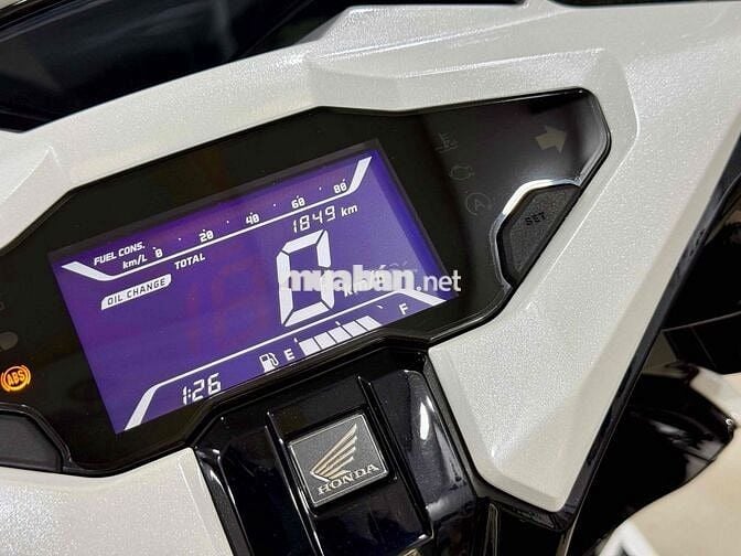 Honda Air Blade 160 ABS 2025 Trắng Đỏ Đen 1847 km