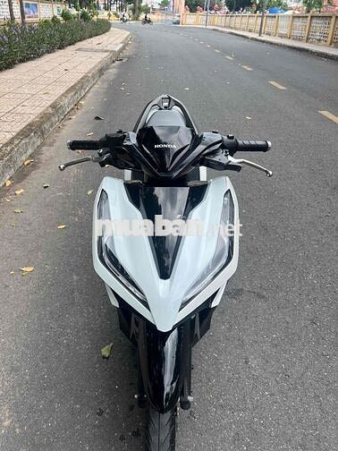 Honda Vario 150 2021 Trắng đen