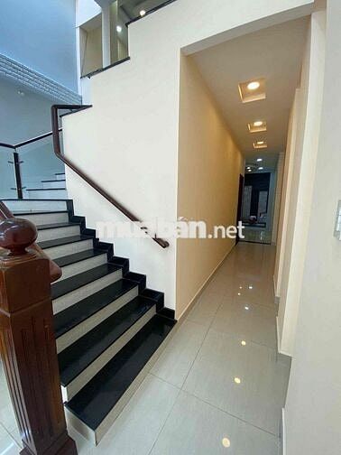 CHO THUÊ NHÀ NGUYÊN CĂN 1 trệt 1 lầu 1 lửng 4p ngủ