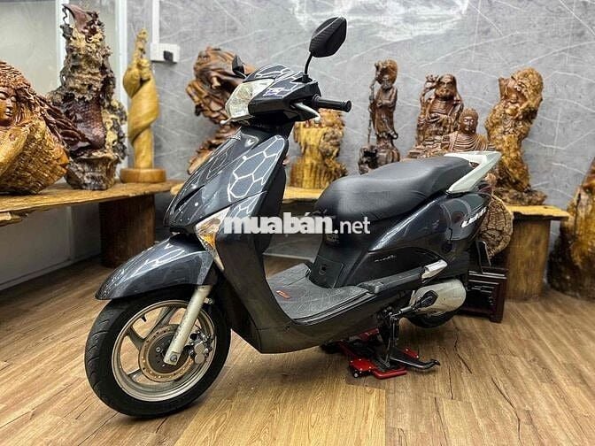 Honda Lead biển SG dàn áo liền lạc, máy zin êm