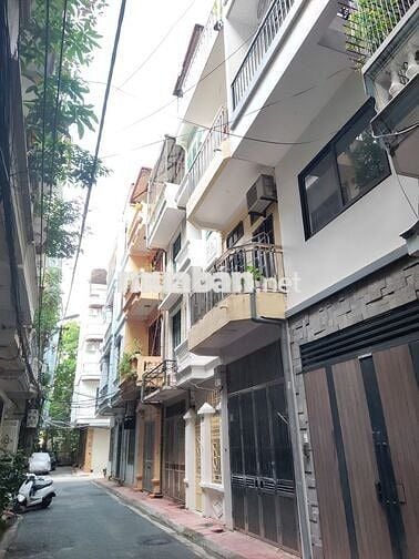 Giá Tốt! Cho Thuê Nhà Trần Cung Gần Hoàng Quốc Việt – Ô Tô – 15,5triệu