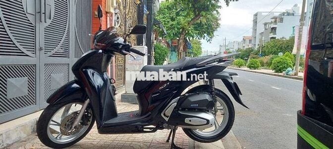 Honda SH 125 2022 Đen 9000 km.Chính Chủ Biển Tp