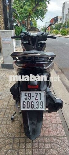Honda SH 125 2022 Đen 9000 km.Chính Chủ Biển Tp