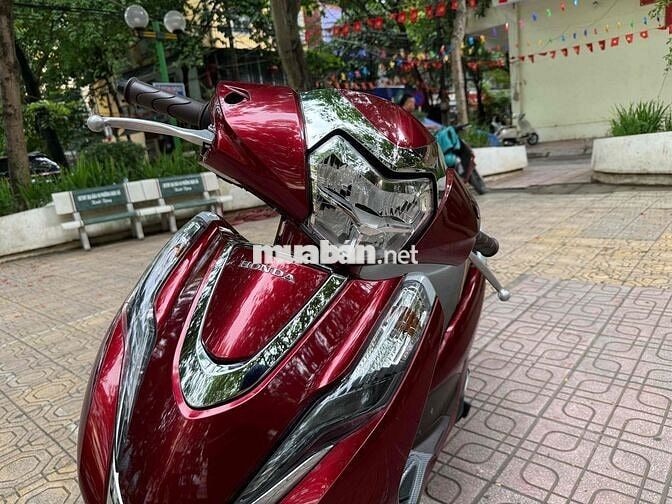 Honda Lead 125 4Val Premium 2024 4.500km 29C2