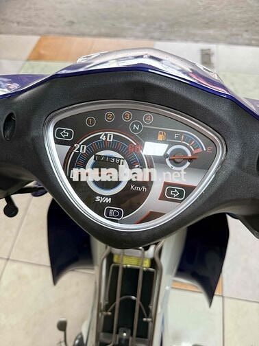 xe 50cc 1 đời chủ. con đi học xe còn mới