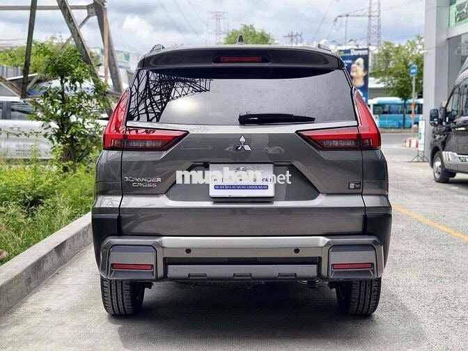 Mitsubishi Xpander Cross 2025 Xám 7 chỗ 17.640 km