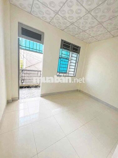 bán nhà hẻm xe hơi, 3.8 ty - 30m2, kế bên Đầm Sen