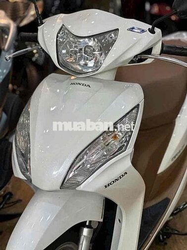 Vision 2014 Trắng ( có góp nợ xấu đưa trước 50% )