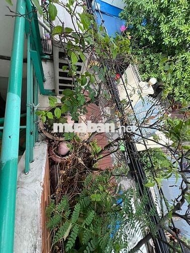 Cho thuê nhà lầu 1 có ban công