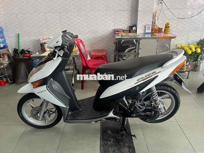 Honda Click 2010 Trắng
