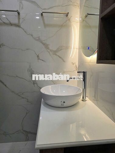 CHỦ BÁN, NHÀ MỚI 4T, CÔNG VIÊN TRƯỚC NHÀ, ĐƯỜNG NHỰA 10M – 14 tỷ 900