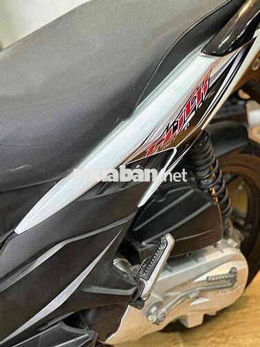 Honda CLICK THÁI 2014 Trắng ( góp đưa trước 50% )