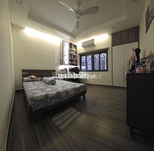CHỦ BÁN, NHÀ MỚI 4T, CÔNG VIÊN TRƯỚC NHÀ, ĐƯỜNG NHỰA 10M – 14 tỷ 900