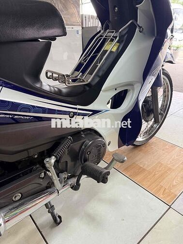 xe 50cc 1 đời chủ. con đi học xe còn mới