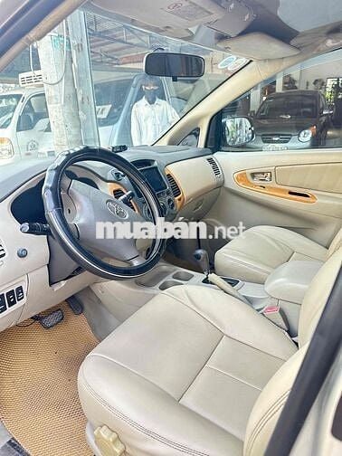 Toyota Innova V 2008 Số tự động Bạc 7 chỗ