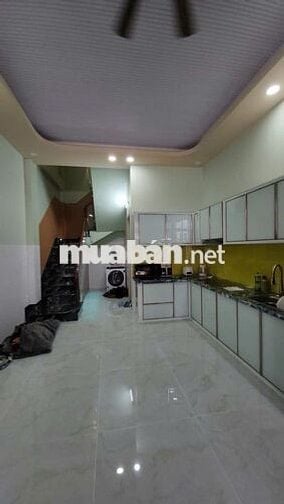 Bán nhà  lầu hẻm thoáng đường Phạm Thế Hiển P7 Q8 