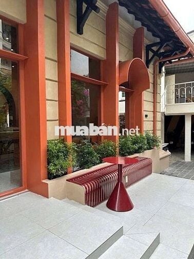 CHO THUÊ MẶT BẰNG 2 MẶT TIỀN THÀNH THÁI QUẬN 10- NHÀ TRỆT DTSD ~250M2