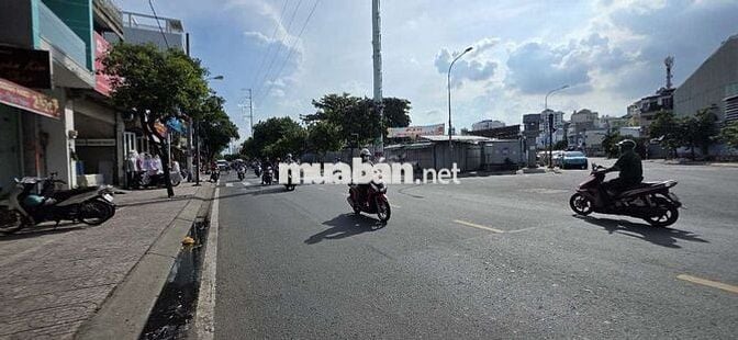 HHMG 🌹GÓC 2MT 194 BÌNH THỚI NGANG 50M CỰC KHỦNG LỀ SIÊU RỘNG