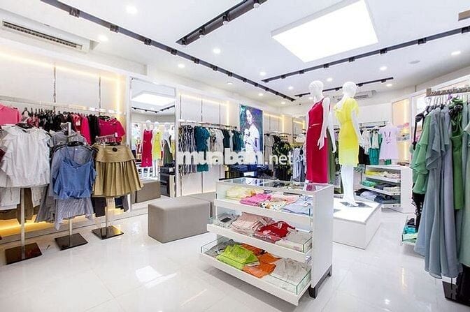 NHÀ MẶT TIỀN  DÀI 15M LÊ HỒNG PHONG QUẬN 10- TRỆT 1 LẦU ~400M2