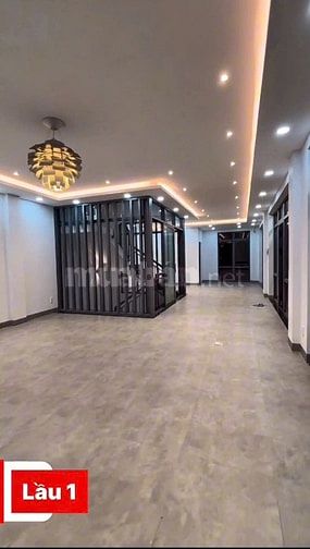 MẶT BẰNG SÂN VƯỜNG RỘNG , ĐẸP , VỪA XÂY MỚI 