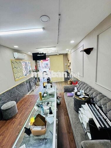 Cho Thuê Nhà MT 597A đường lê Hồng phong Quận 10