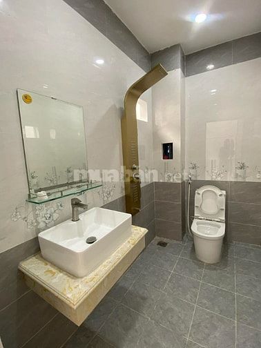 CHÍNH CHỦ CHO THUÊ NHÀ KHU PHÚ HỒNG ĐẠT BÌNH CHUẨN 36 . 1 TRỆT 2 LẦU 