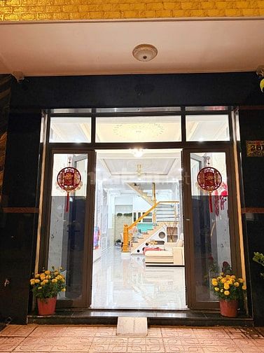 CHÍNH CHỦ CHO THUÊ NHÀ KHU PHÚ HỒNG ĐẠT BÌNH CHUẨN 36 . 1 TRỆT 2 LẦU 
